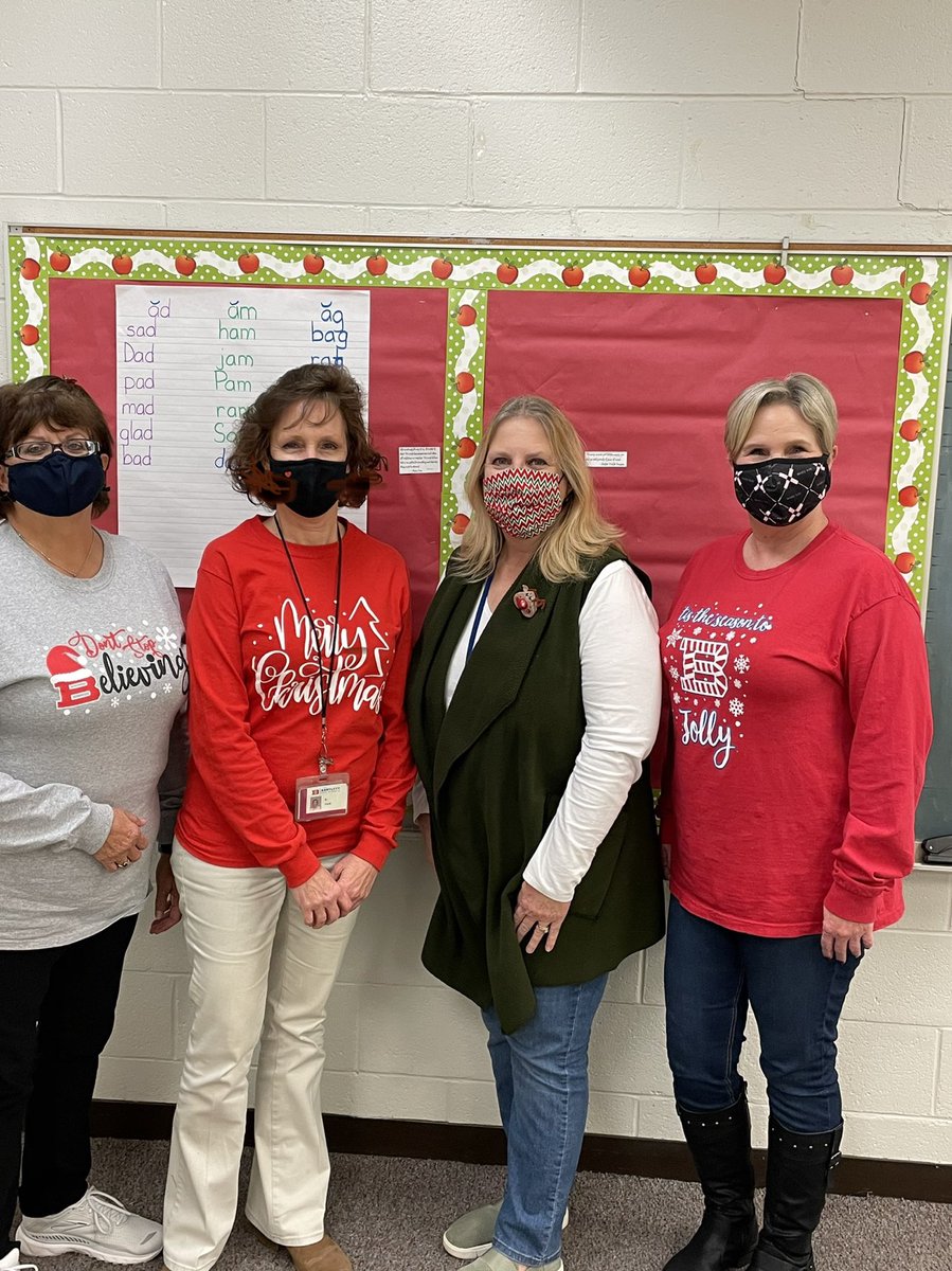 ford_kford's tweet photo. Grateful for these treasures in our District! The BCS Literacy Coaches are gifts all year round! #NoPlaceIdRatherBe https://t.co/UwYKvDL1Fh