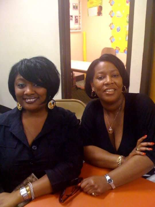 VeeWade's tweet photo. SWYD and wish my sho' nuff Sisterfriend @Kimbe1214 a Happy Birthday! Me and this chick go back like rocking chairs and I love her so! 💛💛💛
#ItsMyDogBirthday
#YellowIsHerColor
#SagittariusSeason https://t.co/oBWvzRyvJp