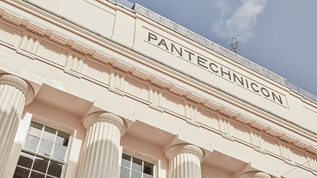ProfDesignInst's tweet photo. Pantechnicon store in London infuses Japanese and Nordic culture https://t.co/X0dpcGo5C7

#interiordesign #interiordesigncourse #studyinteriordesign #interiordesignstudent #interiordesigner #interiordesigninfluence https://t.co/oGjNH2nnYK