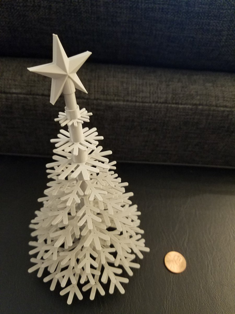 RealNitoGames's tweet photo. Merry Printmas! #3DPrinting https://t.co/OE4826CQr7