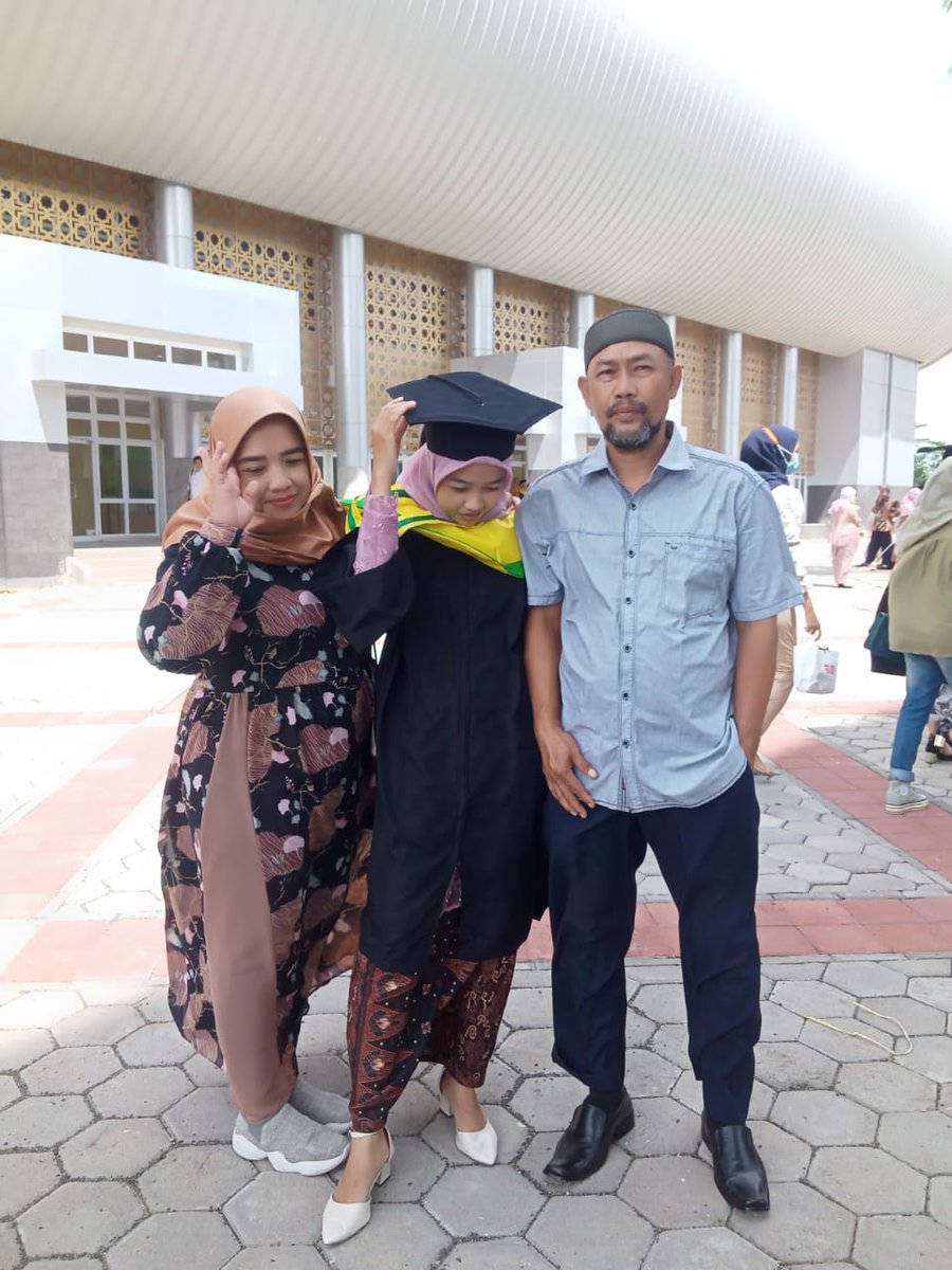 mevimar's tweet image. aduh anginnya kenceng juga