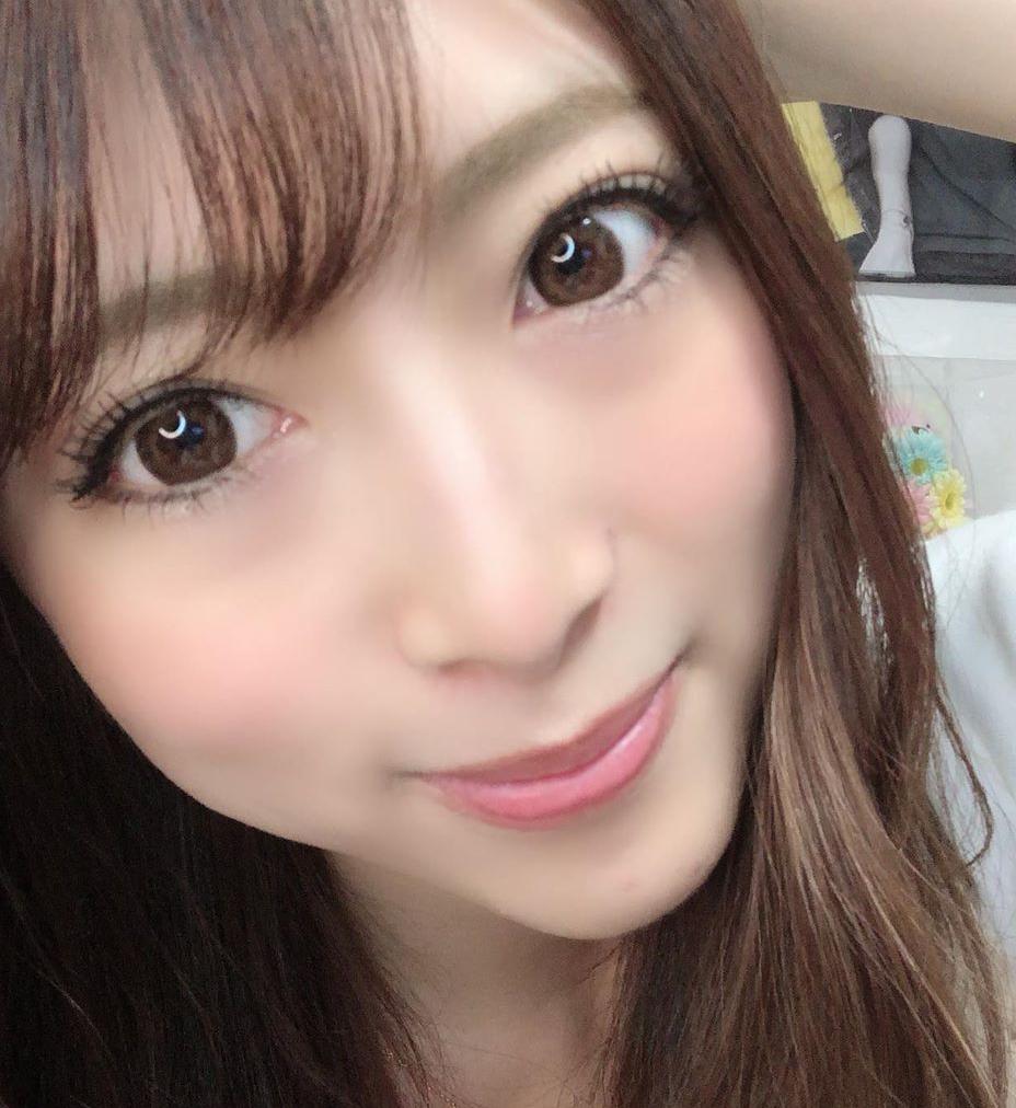 秋山 后子 Vir Twitter