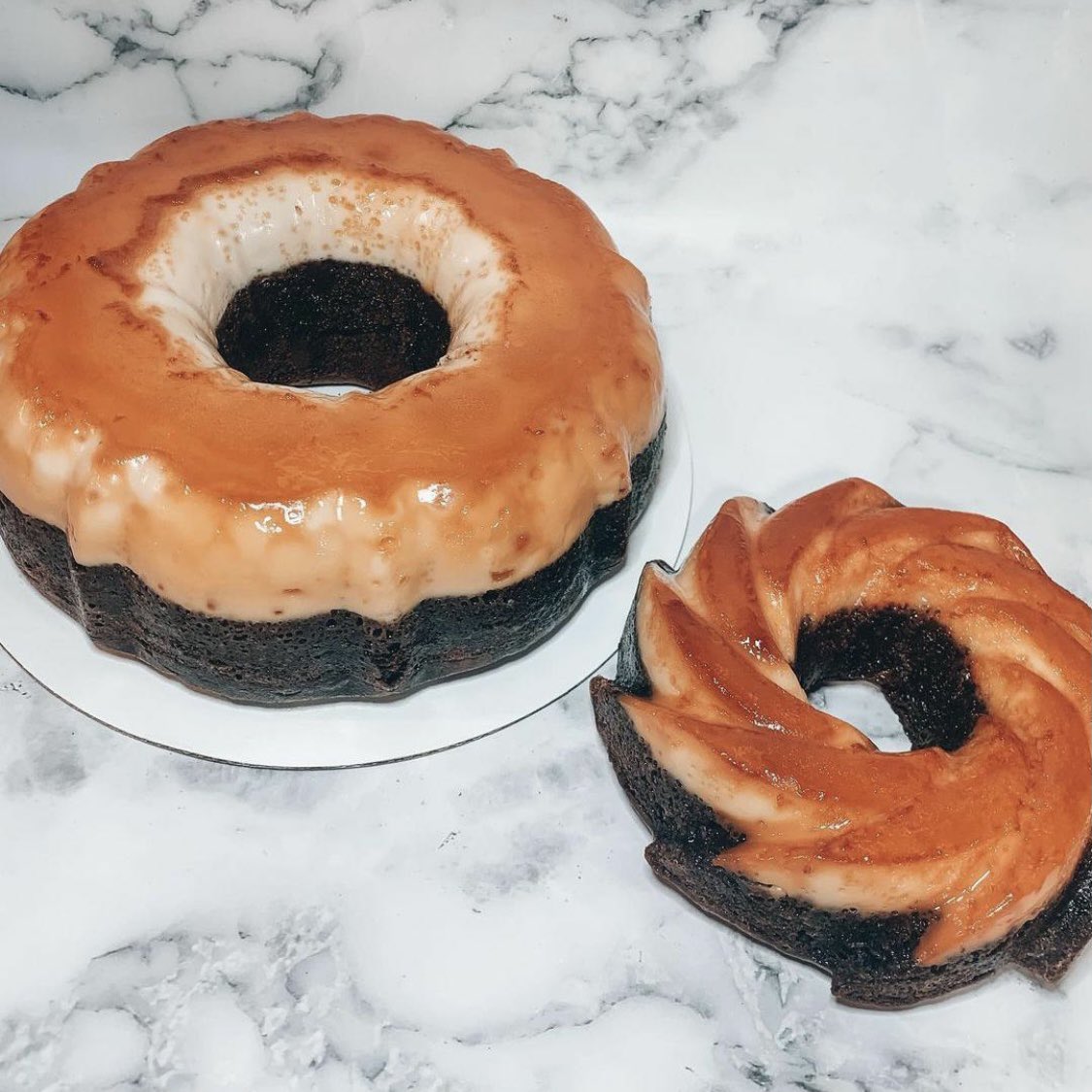 sal_belliard's tweet photo. My family favorite “Choco Flan” and “Tres leche” #HappySpiritWeek @Sumitra_Coote https://t.co/W9p6TnL2bY