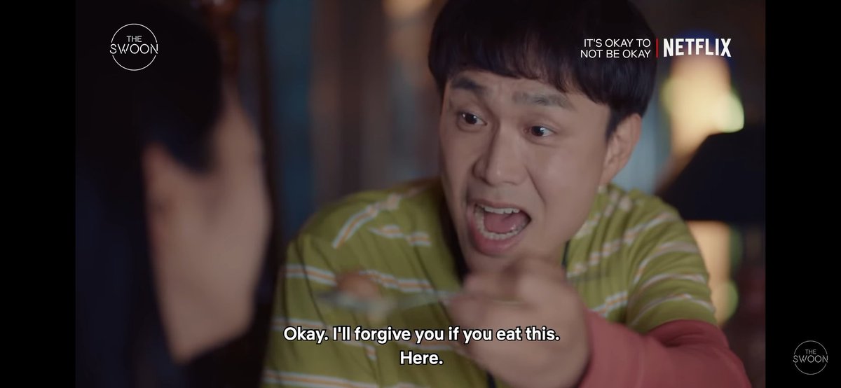 mariwthlov's tweet photo. todo dia é dia de relembrar a cena do Sang tae falando que só iria "perdoar" a Ko Moon Young se ela comesse. 
#ItsOkayToNotBeOkay https://t.co/vqkb5d1UJ1
