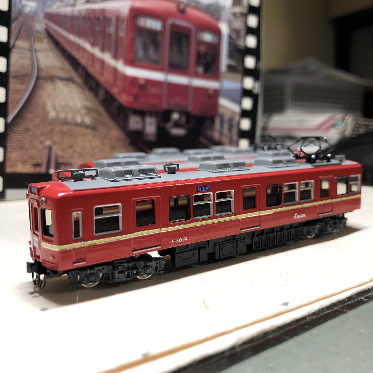 Wespon On Twitter 旧作から 柴又に行った時に 近鉄とは違う赤い電車に感動して 超絶ディテールとは無縁 創る楽しみいっぱい 雰囲気重視で 銀色の細帯にインレタの基準線を 利用したのが唯一の拘りか グリーンマックス エコノミーキット 京成
