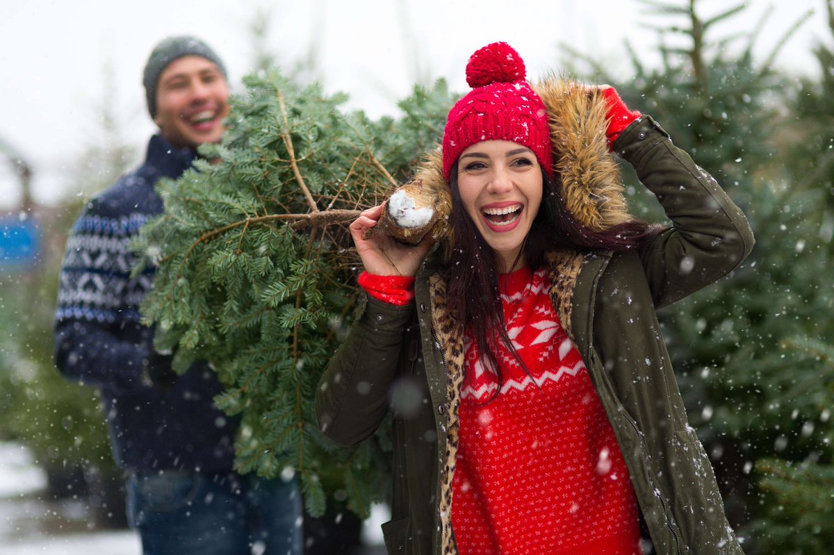 ChoicebyPik's tweet photo. Celebrate The Season
ChoiceSocial Photo Contest
Even in the midst of a holiday season full of masks and social distancing, it doesn’t mean we have to forfeit all traditions. Share your best holiday moments 1st$200 Amazon Gift Card
2nd: $100 Amazon Gift Card
Third Place: $50 https://t.co/IzTDk3ClFF
