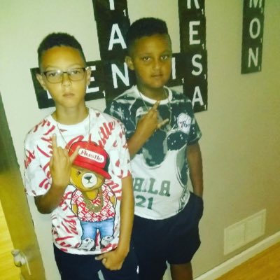 Pooleboyz1's tweet photo. #NewProfilePic https://t.co/1y38ISd1cd