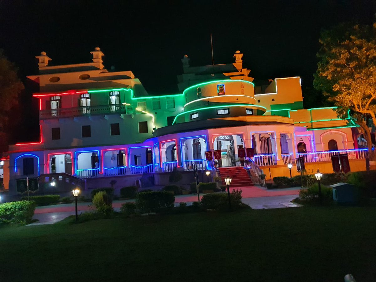 ArunenderPratap's tweet photo. Masuda House,Our proud heritage. Officers Mess CRPF , Ajmer Rajasthan. https://t.co/mEg7QAOnJX