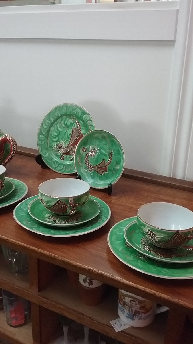 Japanese Satsuma Moriage Dragon ware tea set #orange_daze #orangedaze #retro #vintage #kitsch #collectibles #collectables #japan #dragon #dragonware #teaset #porcelain #satsuma #moriage #forsale