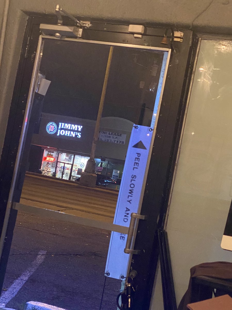 Smccross's tweet photo. @jimmyjohns I get it, I’m lazy, I’m sitting at work, staring at the front door of your shop across the street, when I could have easily gone to pick up my order. But, it’s going on 45 minutes, and still haven’t received my order. https://t.co/alJdqYSb1V