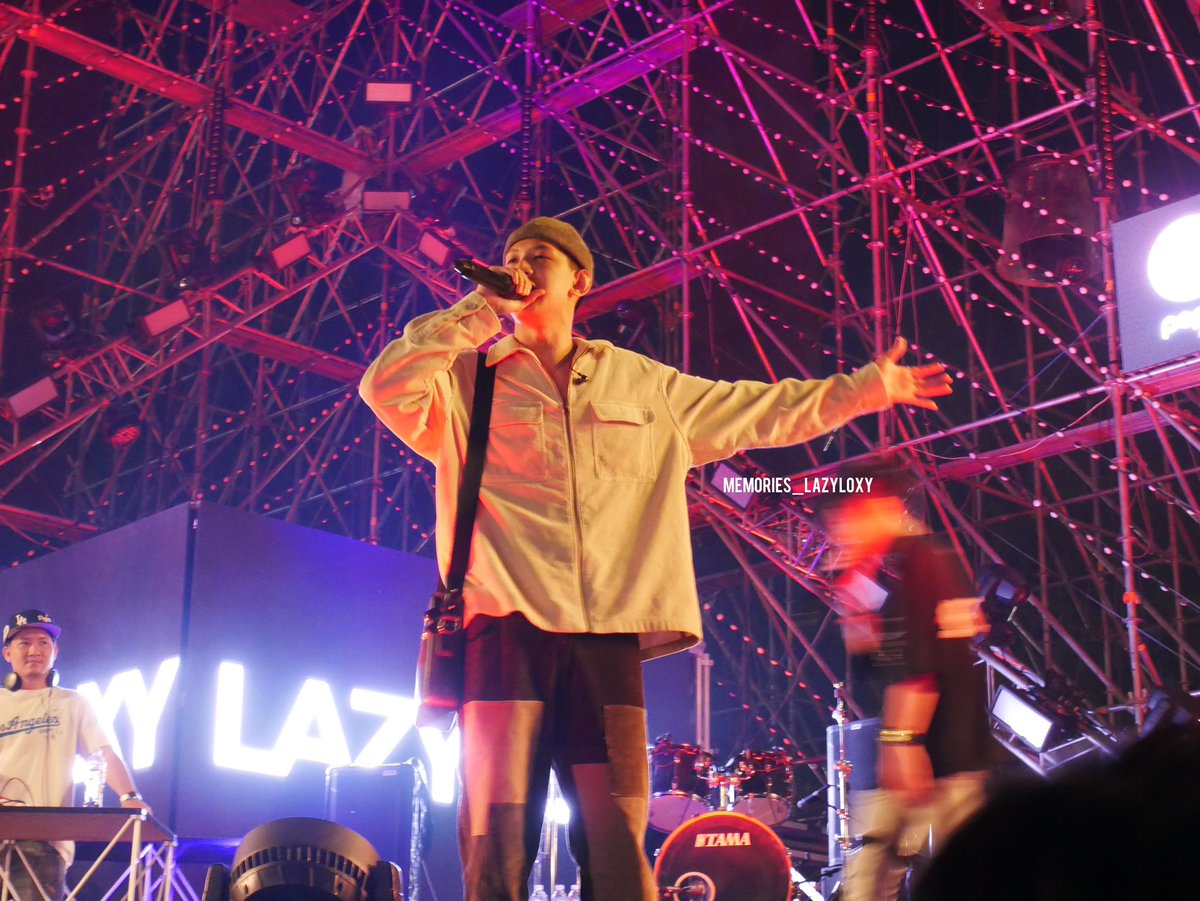 memorieslazy's tweet photo. 12.12.63  big mountain
#lazyloxy #memorieslazyloxy #bmmf11 https://t.co/nmhxxsxClR