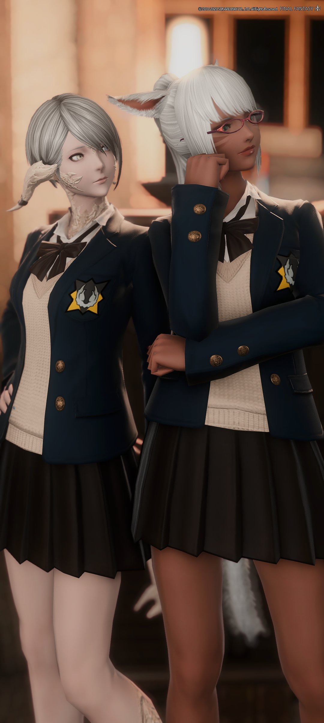 Ff14攻略班 Game8 制服にfcクレストが反映されるのめっちゃイイですね ドレッサーに仕舞うとクレストが解除 されちゃうので 直接武具投影するしか無いのがちょっと残念 Ff14