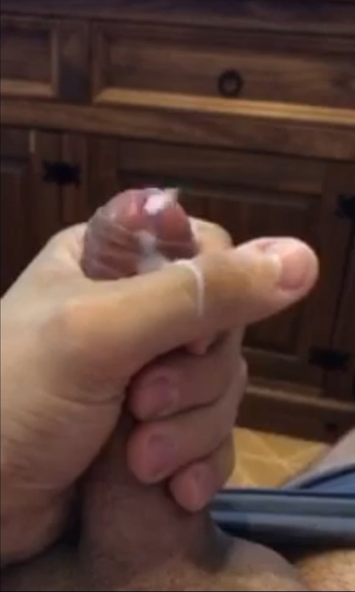 soytudisponible's tweet photo. Así termina mi noche 🤷♂️
#VergaVenosa #Lechero #acabada #ReDespiertos #gaydotado #gayleche https://t.co/kU3aUDIKPW