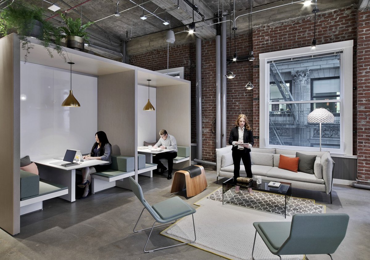 Haworthinc's tweet photo. When lighting is right, it’s brilliant. When it’s wrong, there’s little else you can focus on. Link below for well-lit space trends, considerations and inspiration. #haworthinspires #lighting #Pablodesign https://t.co/B74Pkb8flI https://t.co/Lx1AC0xYE7
