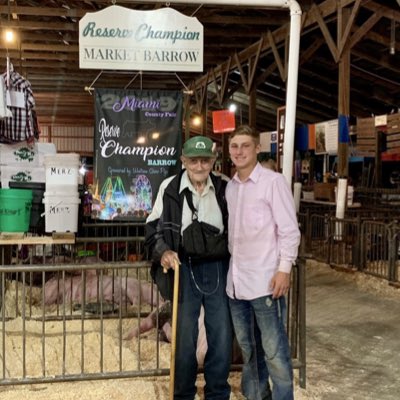 travisdurst13's tweet photo. #NewProfilePic https://t.co/00eJ7GuXRE