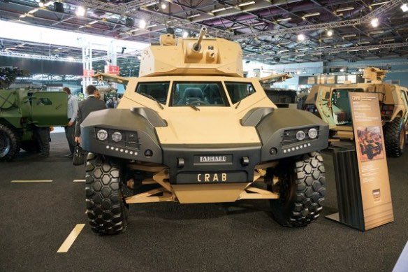 Minor_weapon_'s tweet photo. Panhard CRAB 
Cockerill CPWS無人砲塔を搭載し、25mmや30mmの機関砲などが搭載可能。装甲はIEDや14.5mm重機関銃に耐える。
https://t.co/gtQpxUPQ3Q