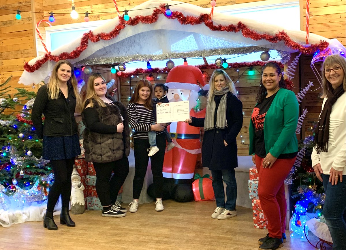 MCKSCFUK's tweet photo. Christmas is a time for giving & we were delighted to present @CaiusHouse with a Β£5,000 donation.
Caius House has continued to help feed local Children & families in need throughout the pandemic.
#charity #charitytuesday #communitycaresupport #mckscharitablefoundationuk https://t.co/YMcSH7g21o