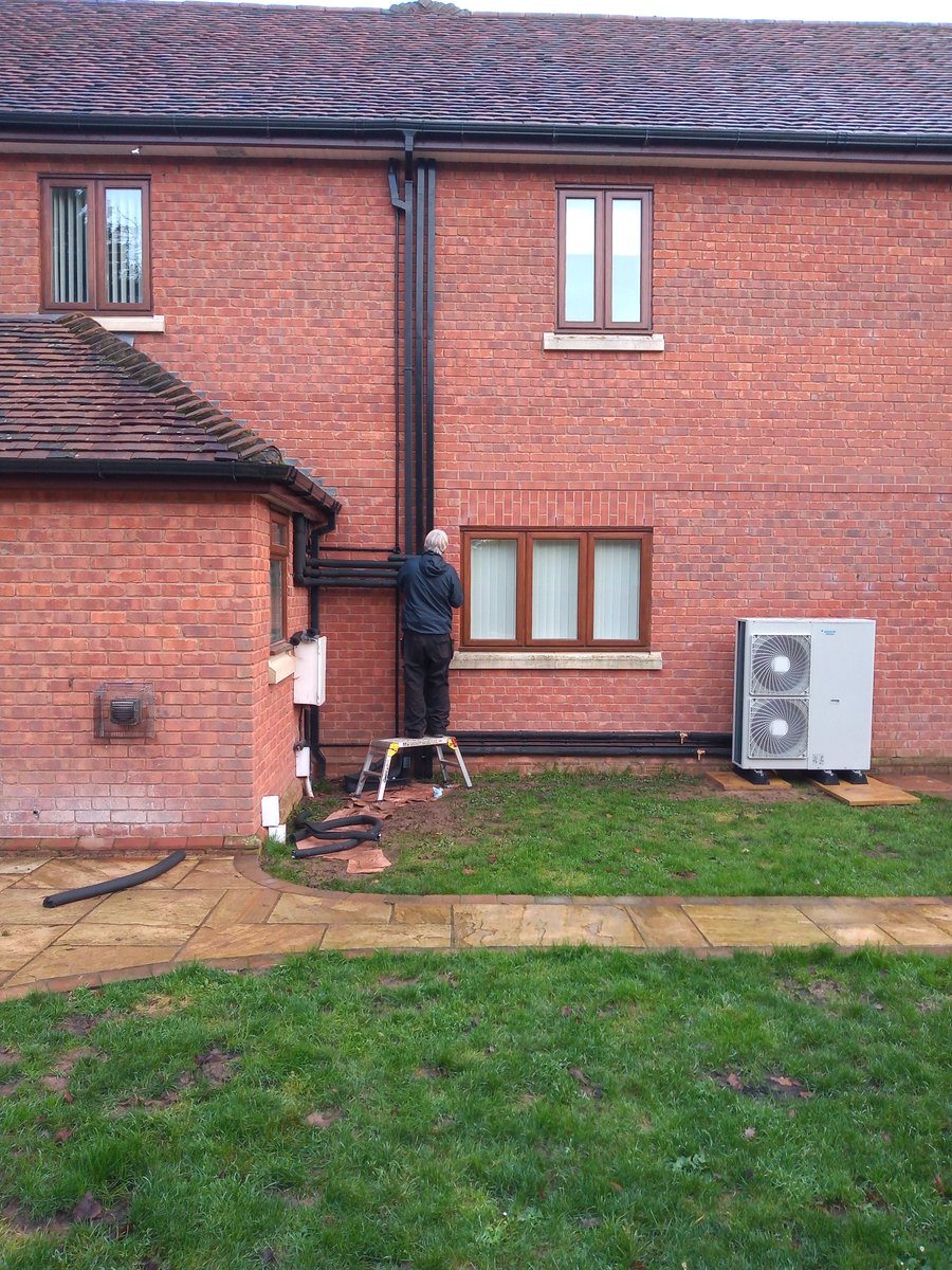 statusheating tweet media