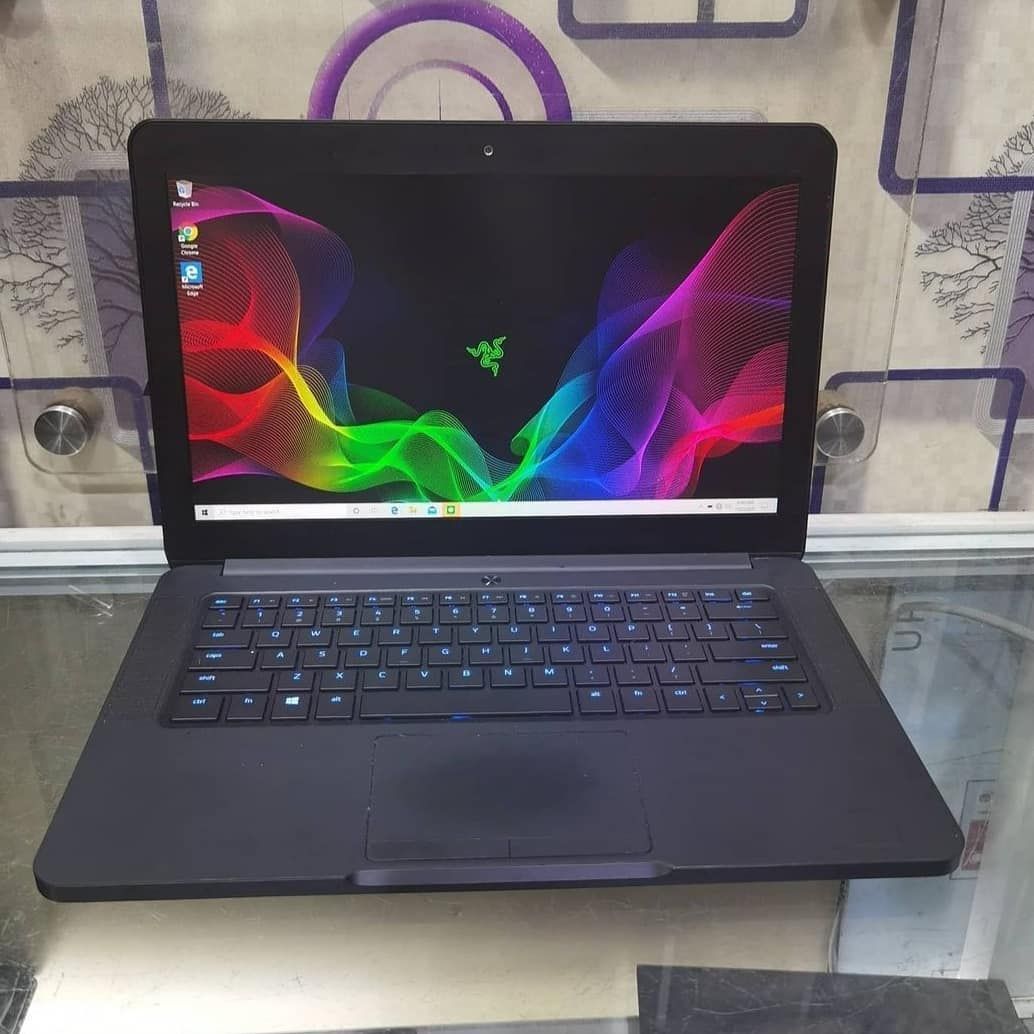 trafficbutter's tweet photo. #Usused Razer Blade 15inch Available 🔖💥💥💥
.
.
.
Specs:

7th Gen Core i7 7750H 2.2GHz Processor
.
16GB DDR4 Ram
.
256GB SSD
.
6GB NVIDIA Geforce GTX 1060

See more => https://t.co/kQYSnXDuyt

To order, call or whatsapp 08120654721 or DM @gadgetfreakzng https://t.co/YjcArB6RvY