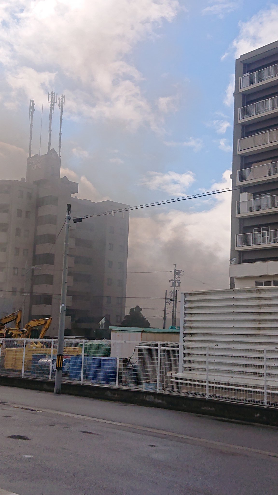 画像 近くで火事 って思ってたら閉じ込められた T Co Kfdjjmcgws Matomehub まとめハブ