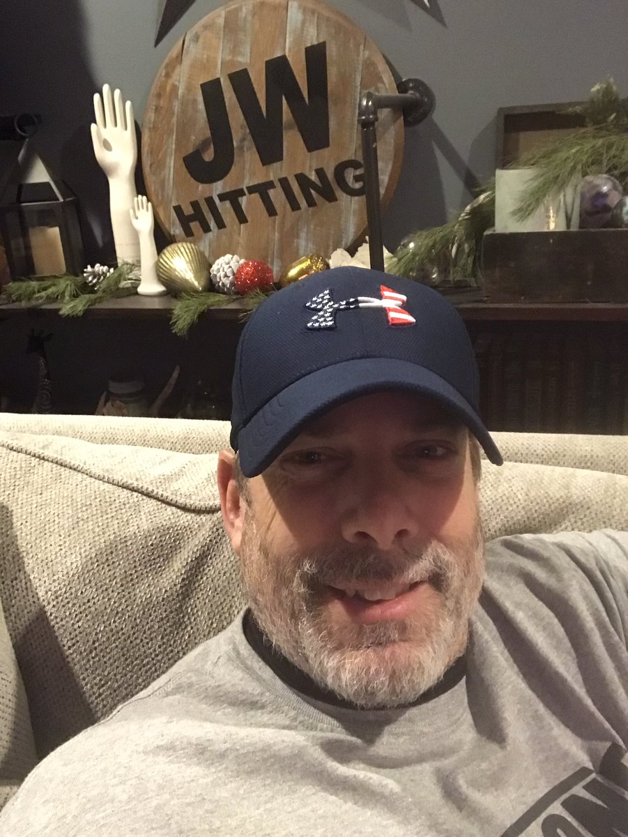 HittingJw's tweet image. Thank you so much for my hat! I love it. Matches my Dreams shirt😎@Annamauck2024 @brooklyn1willis #SmashSisters #TGIP