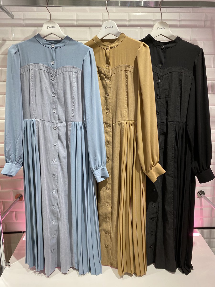Jouetie渋谷パルコ店 New Arraival コルセットレイヤード2wayワンピース 8 800 Tax Blk Blu Bge 異素材をドッキングして コルセットがレイヤードしてあるような仕上げのワンピース ワンピースだけでなく羽織でも使える2way仕様です バックデザイン Jouetie渋谷パルコ店 New Arraival コルセットレイヤード2wayワンピース 8 800 Tax Blk Blu Bge 異素材をドッキングして コルセットがレイヤードしてあるような仕上げのワンピース ワンピースだけでなく羽織でも使える2way仕様です バックデザイン