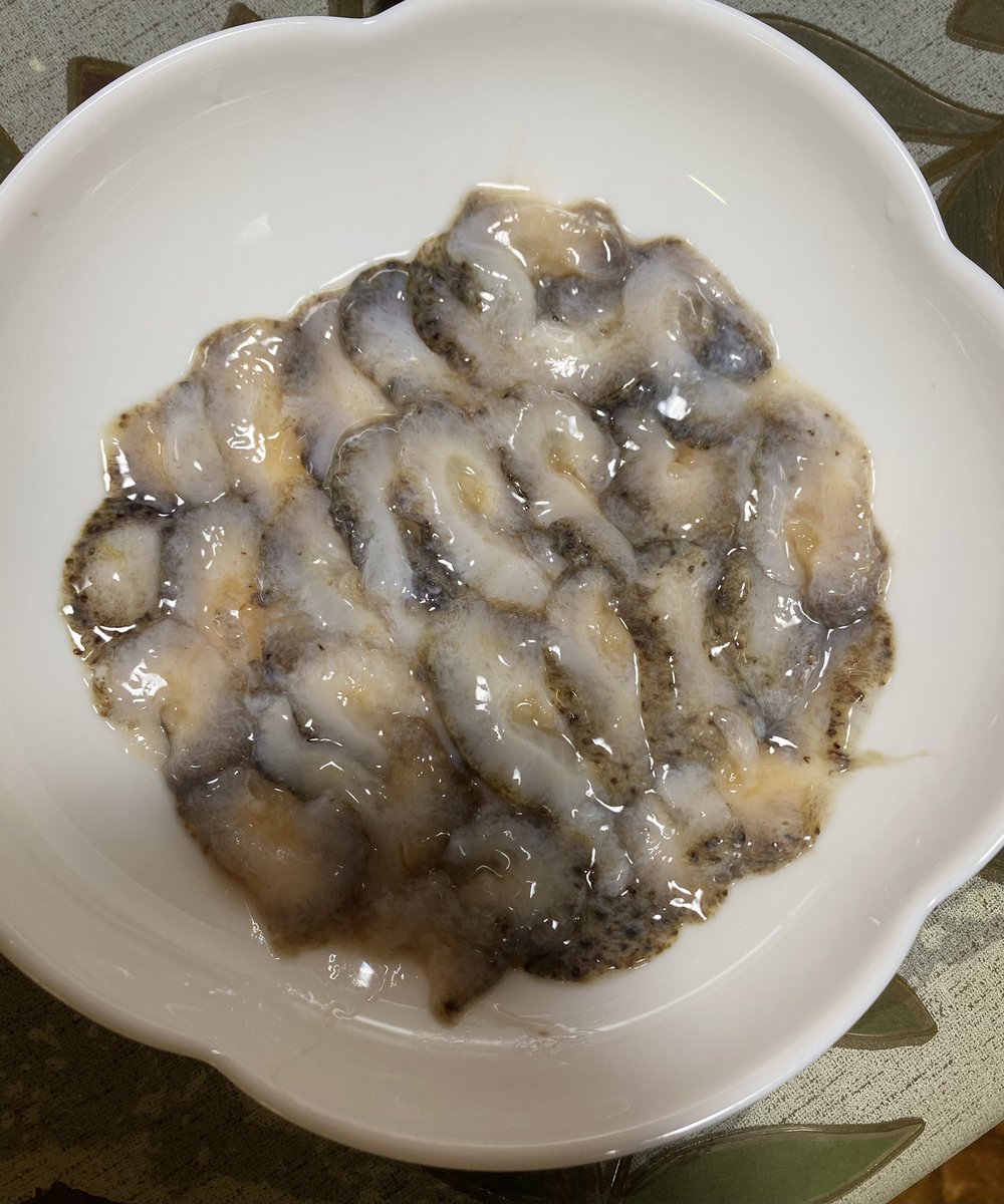 あきらー油 スーパーで買ってもらった赤なまこ コリコリ食感といい ナマコの味もしっかりあっておいしい