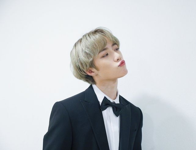 ⠀⠀⠀⠀⠀⠀─── · 𓄼 ( 🎑) ❟

⠀⠀                                ⠀Koh Samui.
Boda Joyny

                   10/12/2020