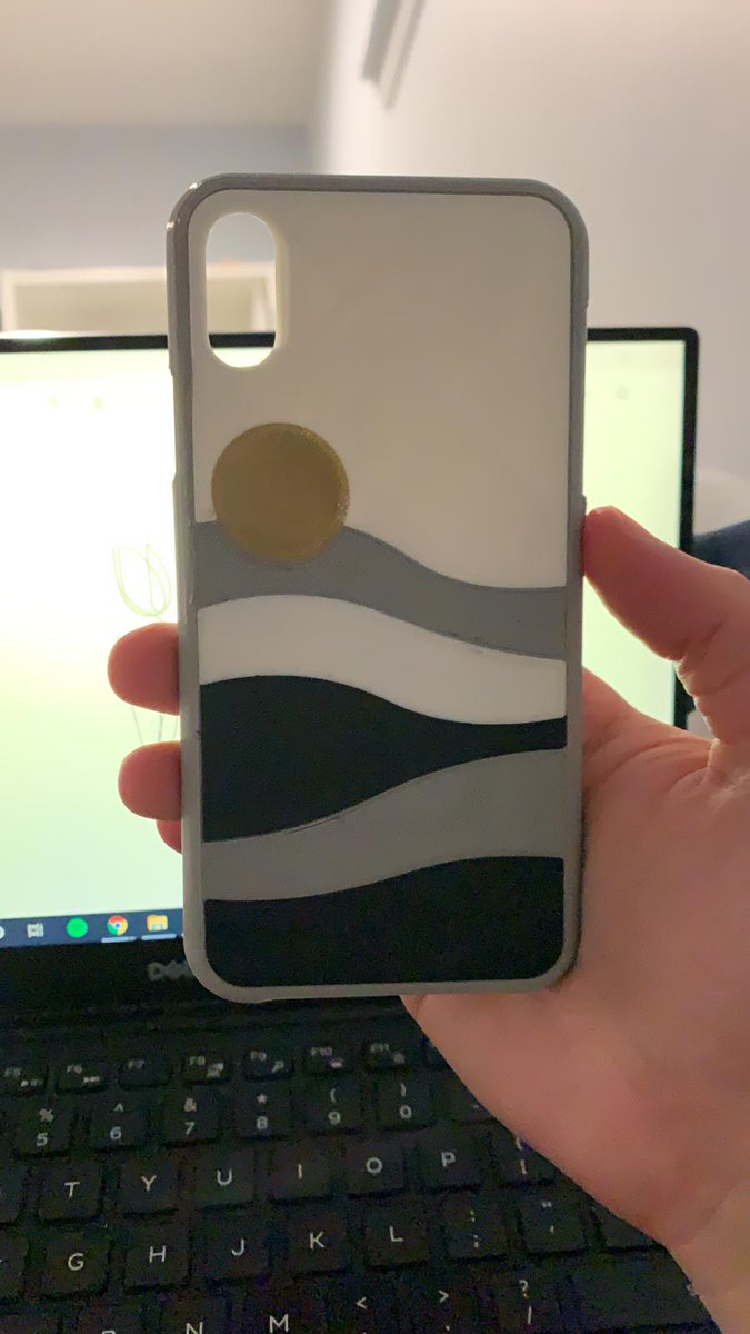 abecoh4's tweet photo. @UltraLinx Loved it so much I turned it into a 3D printed phone case for myself! Had to make do with a more limited color palette, but still think it came out great! https://t.co/wwl0xTaN61