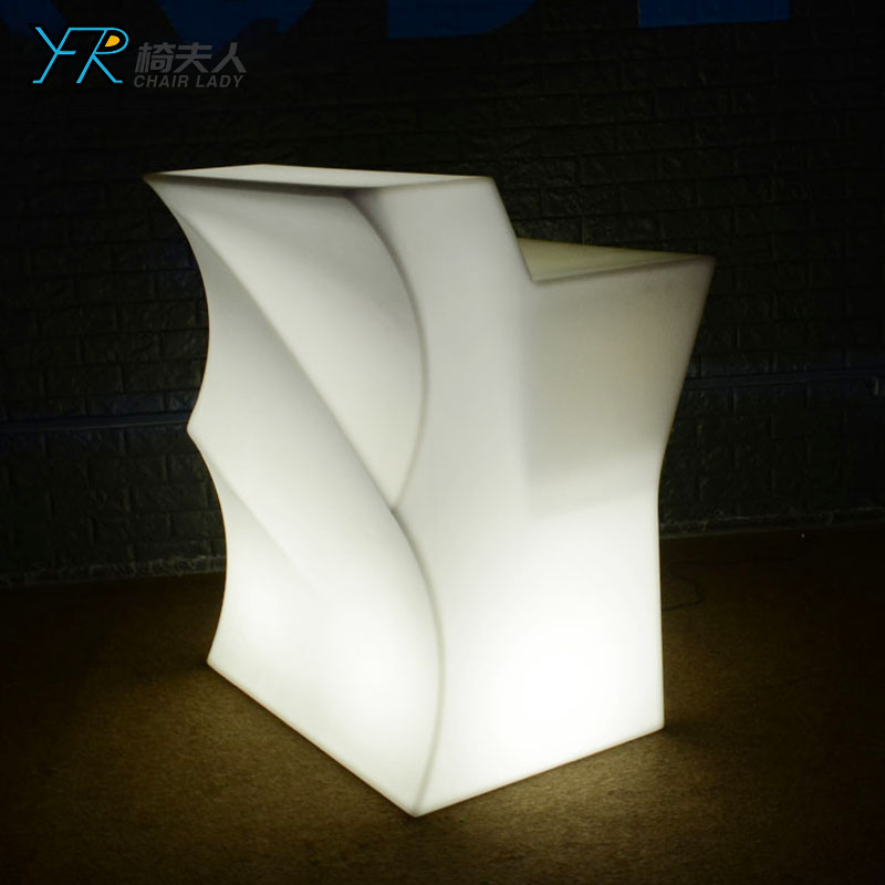 ChairladyLed's tweet image. There is nothing Foshan Chairlady International Co., Ltd can't solve for your led bar counter. #illuminatedledbarcounter #ledbarcounter