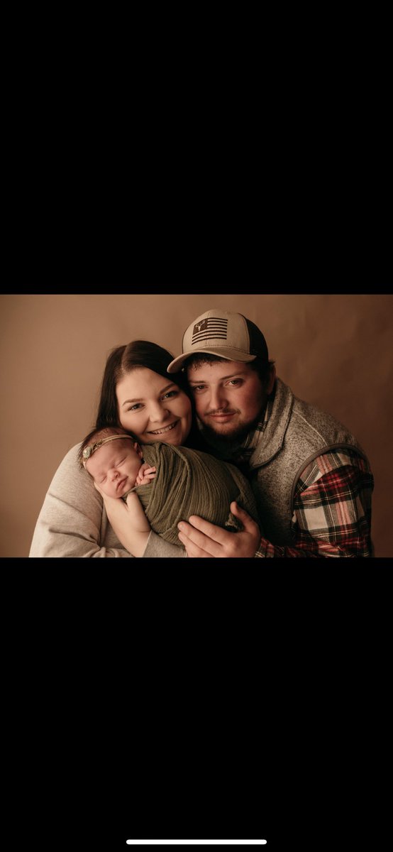 Maddy11301's tweet photo. I love my little family. ❤️ https://t.co/evXPVtmDNg