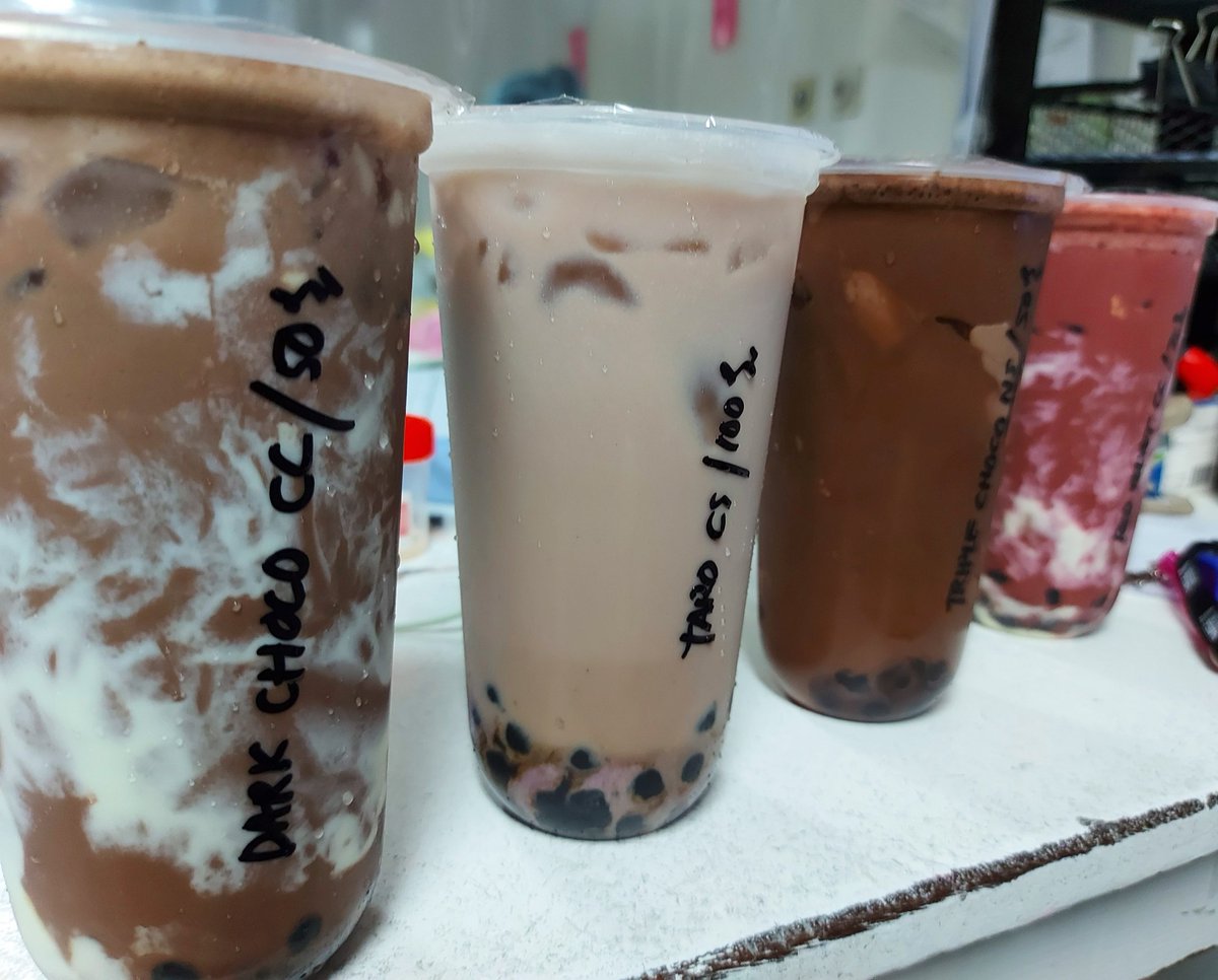 mizy_sue's tweet image. Last night's duty. Milk tea overload. #UniversiTEA