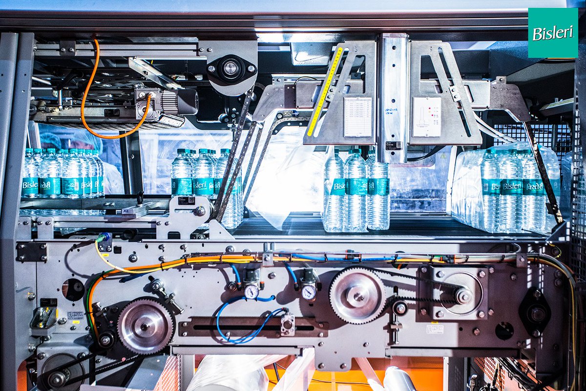 BisleriZone's tweet photo. When it comes to quality, we make no comprises there! Stringent #QualityChecks are done for all batches so that #Bisleri's quality standards are met.
Order from https://t.co/TCmPYrLEqE or call on 1800-121-1007
.
.
.
#StayHydrated #PromiseOfGoodness #10StepQualityProcess #114Tests https://t.co/5RRqMVZLhW