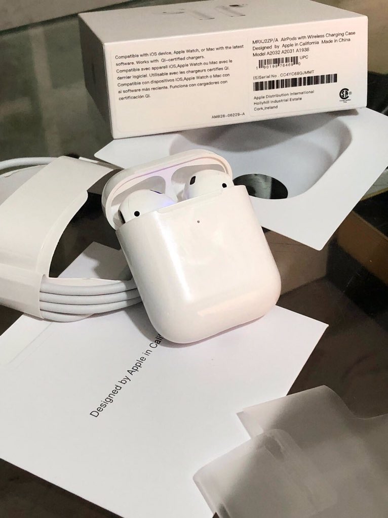 AirPod pro Wireless charging case Price 