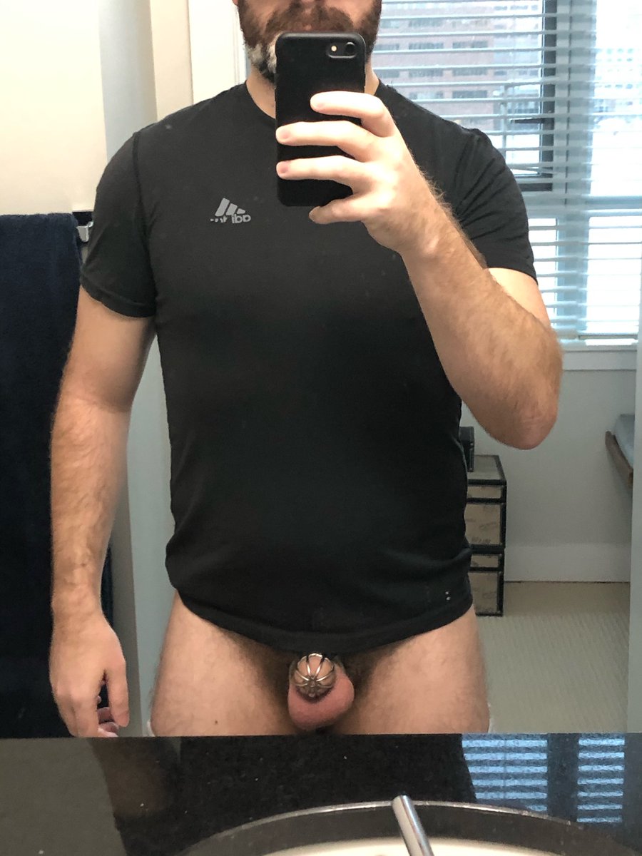 PonyB13's tweet image. Submissive locked bottom.