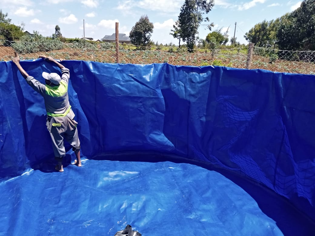 LinersKenya's tweet photo. Setting up a 30,000 litres EasyMesh water tank by Linerfix.
@ kes 75,000 exclusive of transport and foundation. 0711183002 https://t.co/9ZMVEyGByI