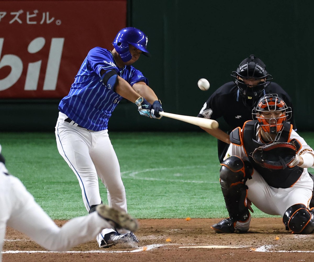 sanspo_baystars's tweet photo. #百瀬大騎 現役引退②

「もっと球場で皆さまに見てもらいたかったのが本音ですが、今シーズン、プロ初ヒットを打ったことが一番の思い出です。今年で現役を引退しますが、このプロ野球人生に悔いはありません」

#baystars #サンスポ https://t.co/STmP9snamN