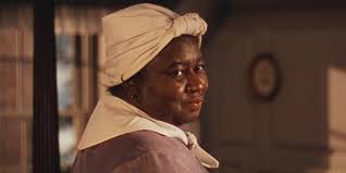  #OnThisDay The film Gone with the Wind, revolving around the American South during the Civil War, adapted from the 1936 novel by Margaret Mitchel-premiered this day in Atlanta, Georgia, in1939. Hattie McDaniel, the first African American to win an Oscar, won it for this movie.