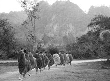 buddhistsociety's tweet photo. "There are two kinds of suffering. There is the suffering you run away from, which follows you everywhere. And there is the suffering you face directly, and so become free"

Ajahn Chah https://t.co/tJjk3siAXR
