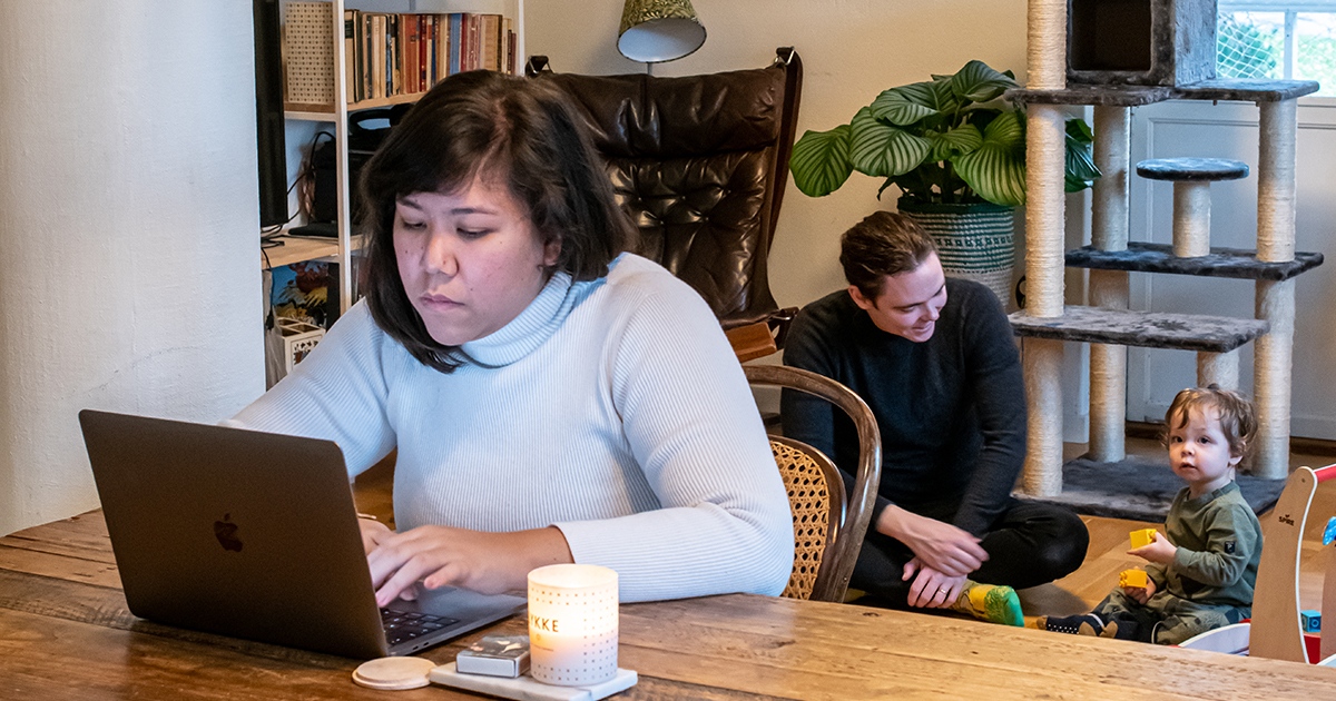 stiftelsen's tweet photo. Strax dags för årets stora släpp av rapporten Svenskarna och internet! Se livesändningen kl nio och lär dig mer om svenskarnas internetvanor under ett extraordinärt år.

Presentationen sparas även på vår Youtube-kanal

https://t.co/G0W4T4UUBP

#svenskarnaochinternet https://t.co/JLXXWQSqTd