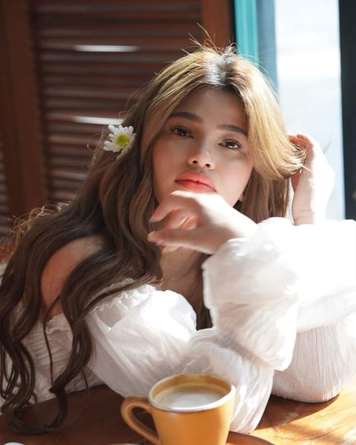 kowalerts's tweet photo. Yung Magka kape lang pero ang ganda ganda pa rin!
Inaano ka ba Denise Laurel? 😍😍😍 https://t.co/uohPDXyqf9