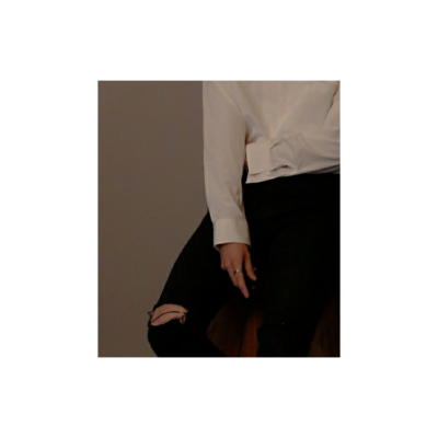 SONNGHWA's tweet photo. ⠀

⠀⠀⠀The mind is not a vessel to be filled,
⠀⠀⠀⠀⠀⠀⠀but a 𝙛𝙞𝙧𝙚 𝙩𝙤 𝙗𝙚 𝙠𝙞𝙣𝙙𝙡𝙚𝙙.
⠀ https://t.co/Sy3L5aOoxV