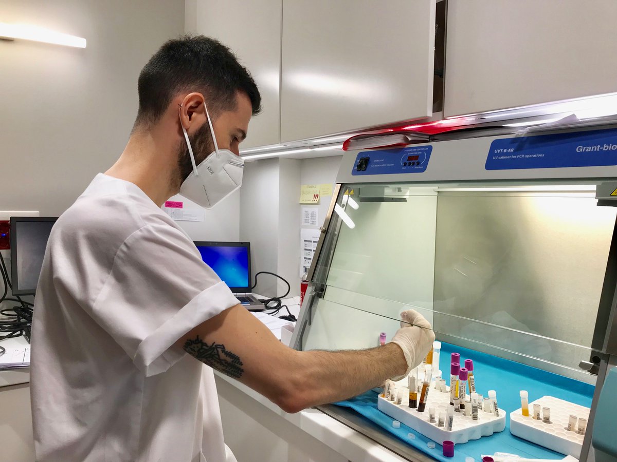 BCNCheckpoint's tweet photo. A BCN Checkpoint, a més del #VIH i la sífilis oferim també gratuïtament controls i tractament d’altres infeccions de transmissió sexual (ITS) com la clamídia i la gonorrea.
RECORDA: Només amb cita prèvia al telèfon 933 182 056. 
https://t.co/q8IU0gLMqD https://t.co/jfZCJVf9fS