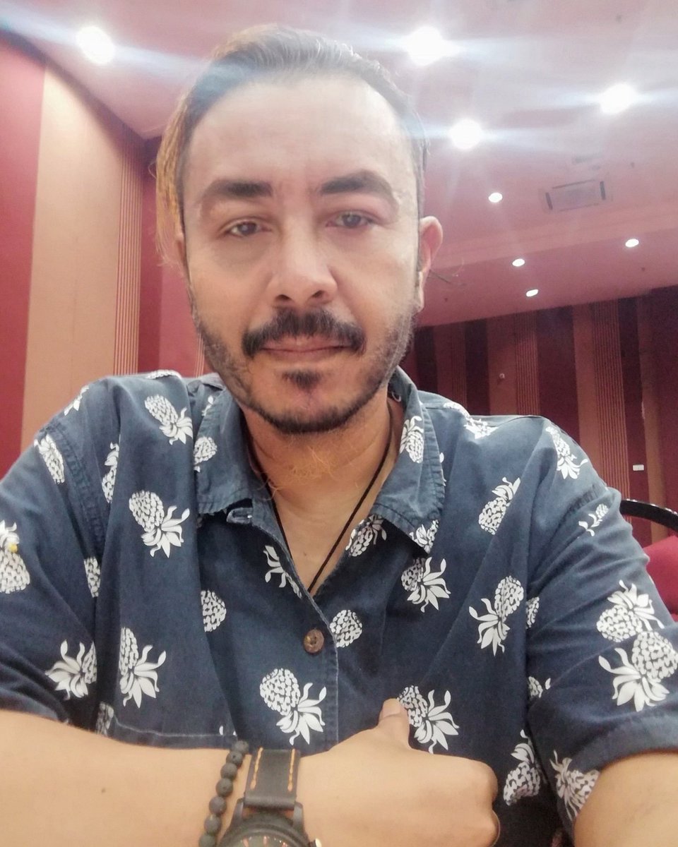 ZaharimanLie's tweet photo. Cerita petang tadi. Jamuan hiTea utk chegu2 yg pencen tahun ni. Musim2 covid ni nak buat jamuan jugak. Bantai la kome... 
#kitajagakita https://t.co/M6wUUIAYi9