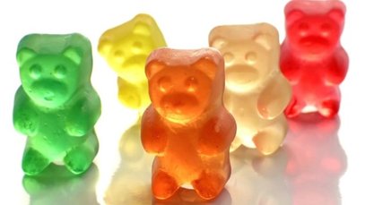 Rousselot_CBG's tweet image. There are very few #functional confectionery success stories outside of sugar-reduced gum, chocolate &amp;amp; candy for those with weight management concerns. But #gummies managed to find home in functional gummies. Interested in the story? @RousselotFI #SiMoGel rousselot.com/functional/med…