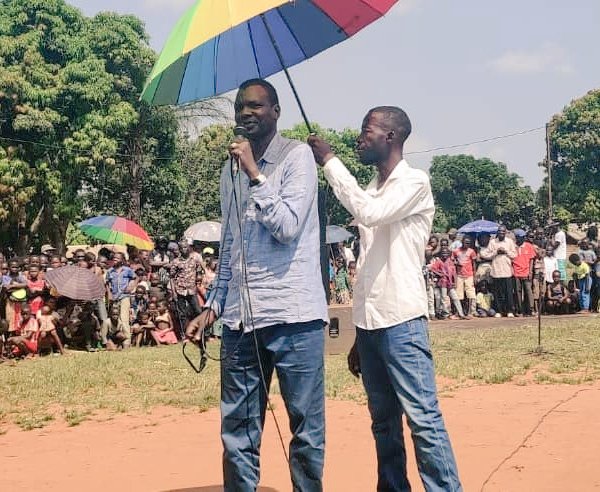 KamounMahamat's tweet photo. #Berberati #Election2020 #JeChoisiKamoun #Centrafrique #KamounPresident https://t.co/jtWUbFKPD8