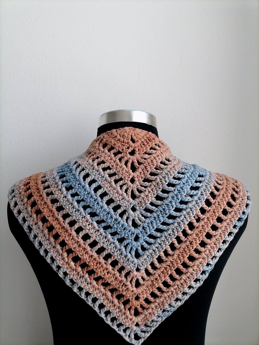 WithHerHandsSA's tweet photo. Add some colour to your summer outfit on those not-so-summer days🤭
Joburg weather can be so unpredictable after all. 

Light summer scarf from R150. 

#scarf #summer #crochet #supportsmallbusiness #custommade #fashionstyle https://t.co/uDg6XN566a