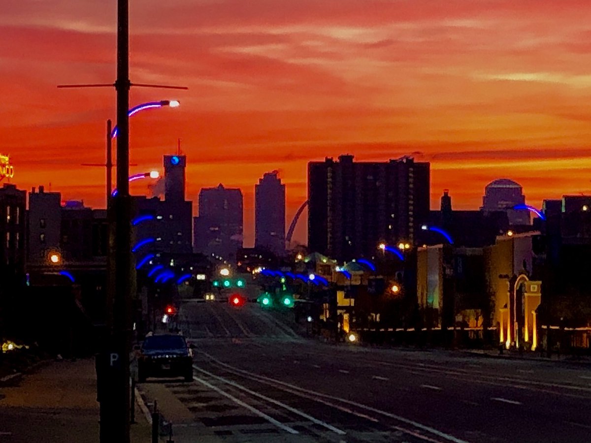 mgriffin_kmov tweet picture