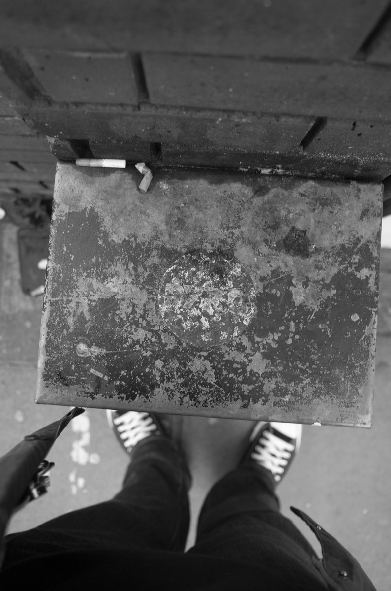 AntonioPyro's tweet photo. Deteriorating @PyroRadio #Sticker 📷 #Finchley #NorthFinchley #Barnet #NorthLondon #London #PyroRadio @PyroReloaded #PyroReloaded @PyroAcademy #PyroAcademy #KeepItPyro #Radio #RadioStation #Logo #Stickers #Ricoh #RicohGR #RicohGRii #RicohGR2 https://t.co/ZWibnGmDno