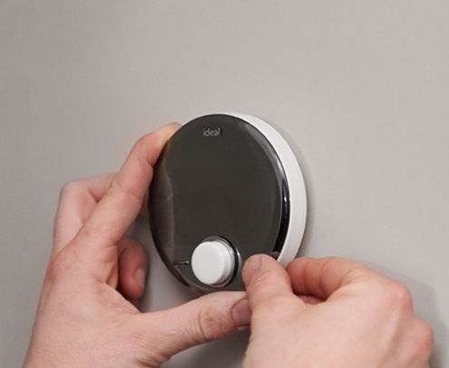 idealheating's tweet photo. #WinterTopTips ❄️
To make sure your house gets to the right temperature, make sure your thermostat is in the correct place. Usually this is in one of the cooler rooms in the home, such as the hallway.
Share your top tips below! https://t.co/MvHE90kxKL
